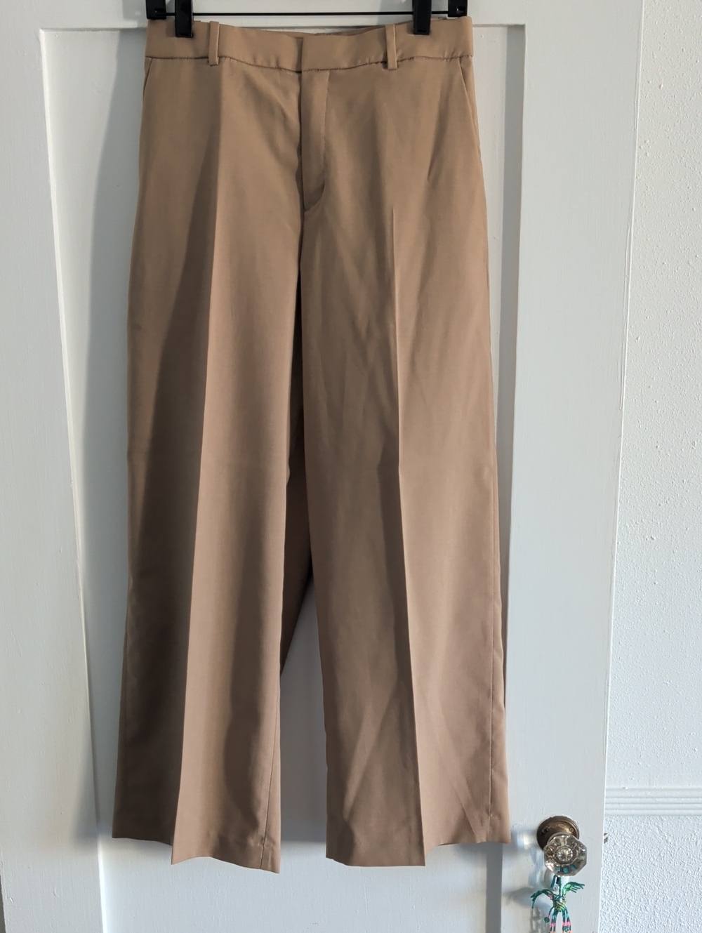 Uniqlo Women's Wide-Leg Ankle Dress Pants in Tan